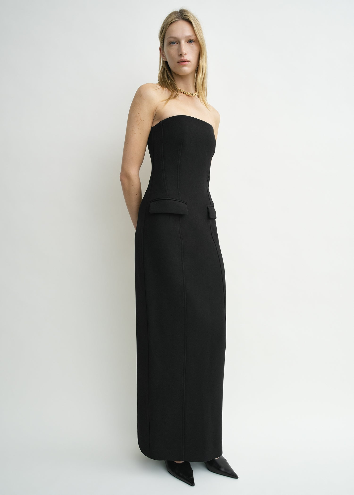Strapless pocket dress black