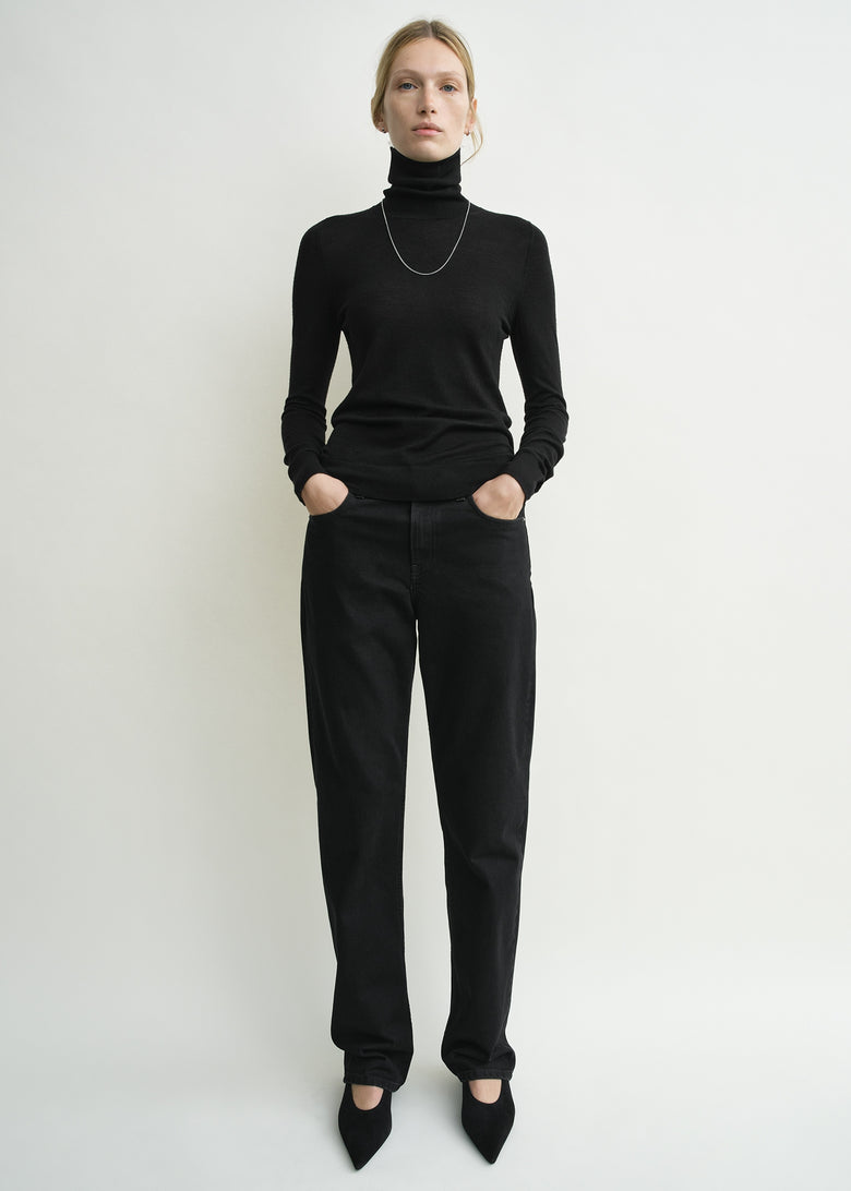 Fine turtleneck black