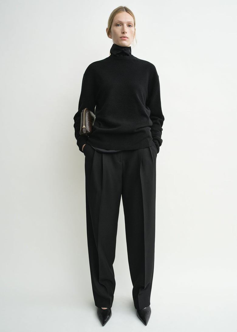 Classic cashmere crew knit black