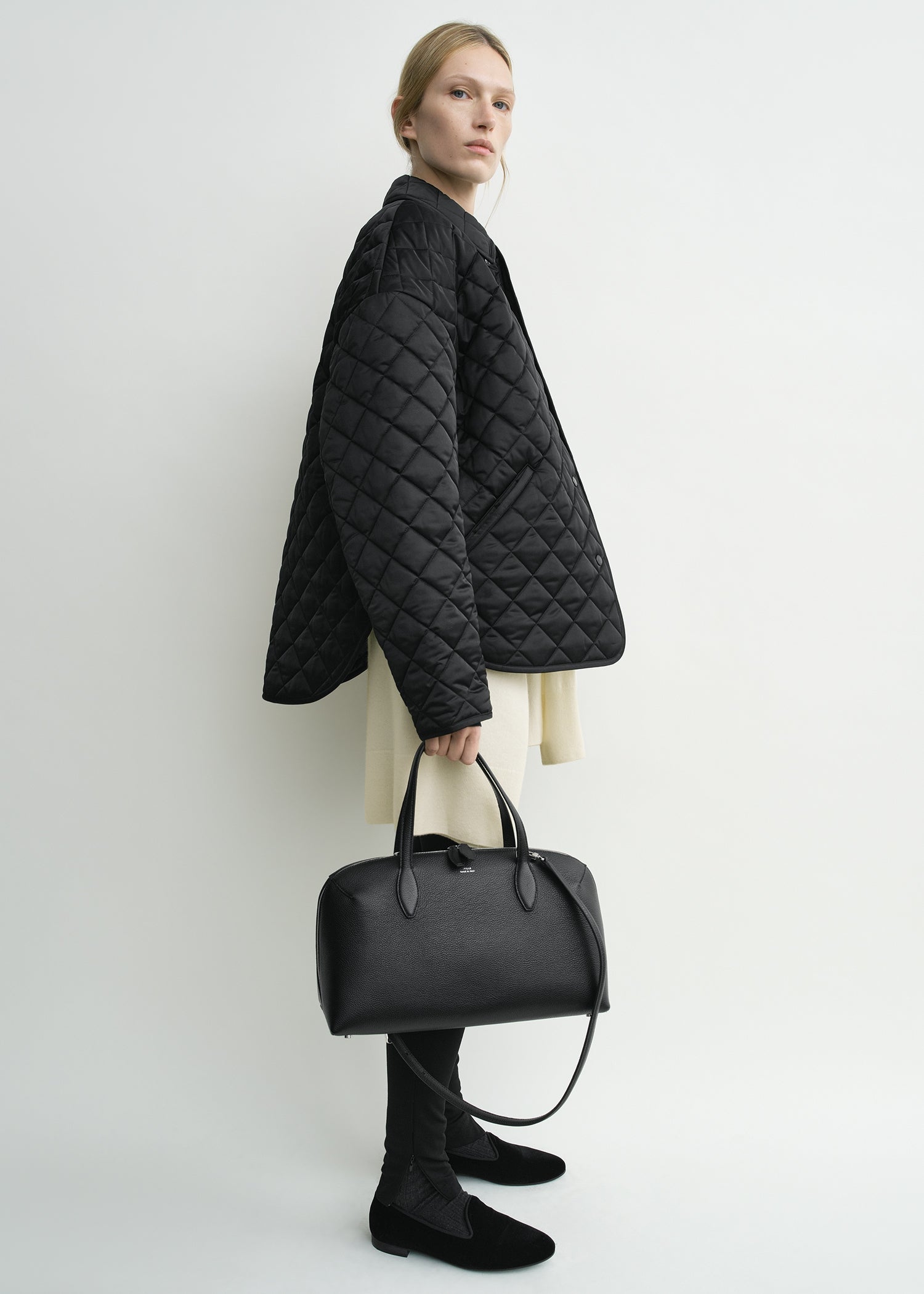 Collared quilted jacket black
