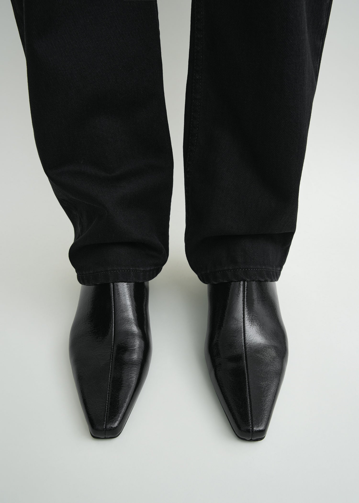 Slim naplack ankle boots black