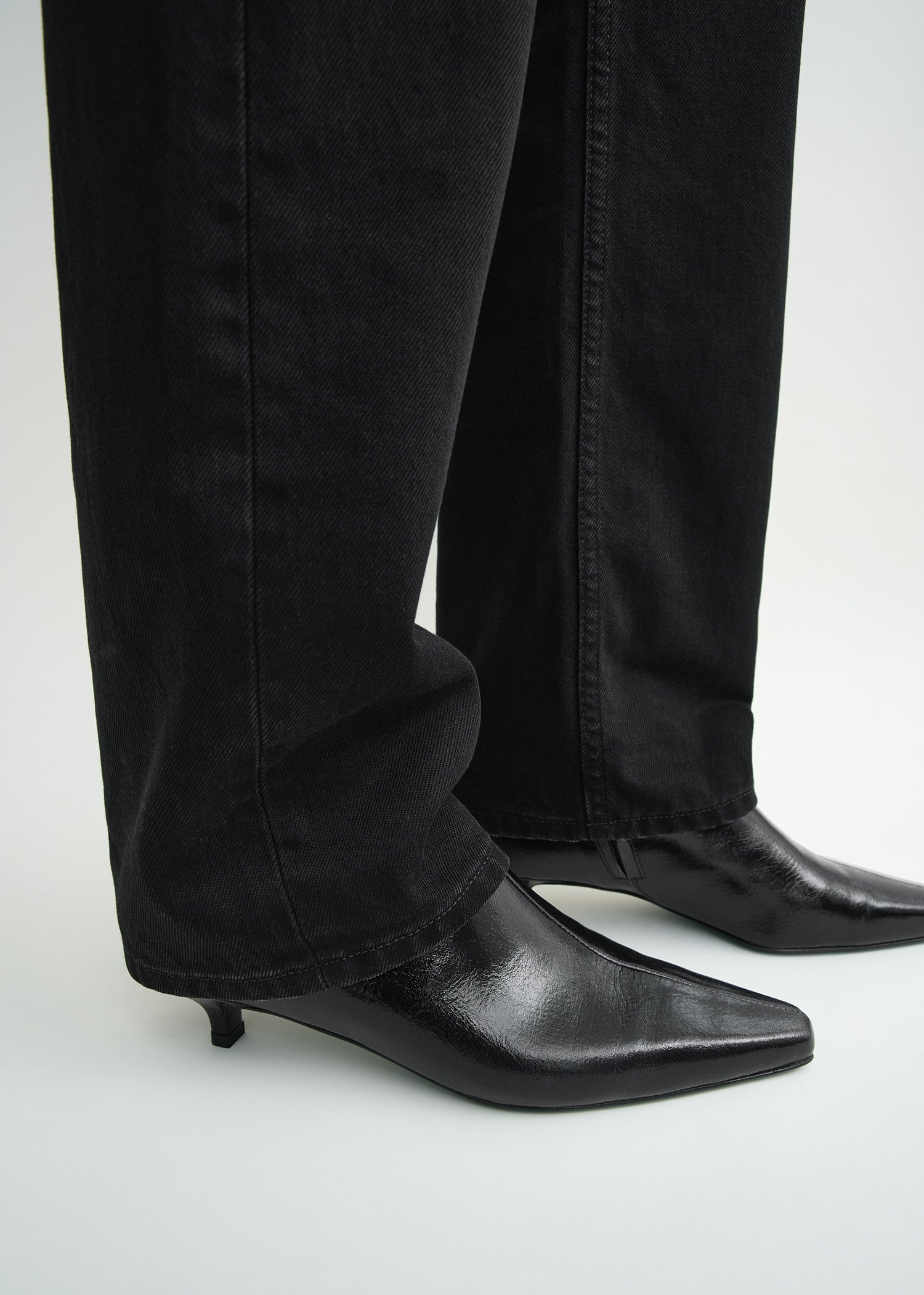 Slim naplack ankle boots black