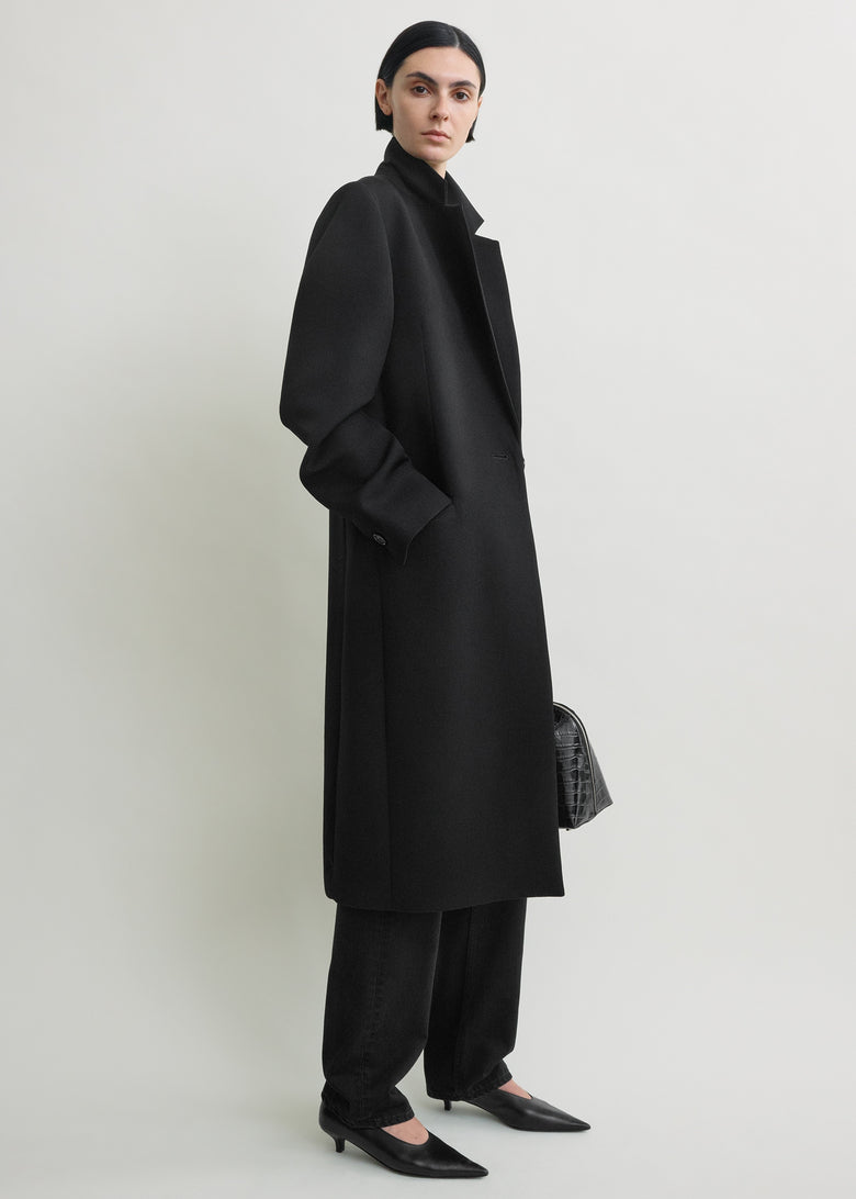 Classic tailored coat black