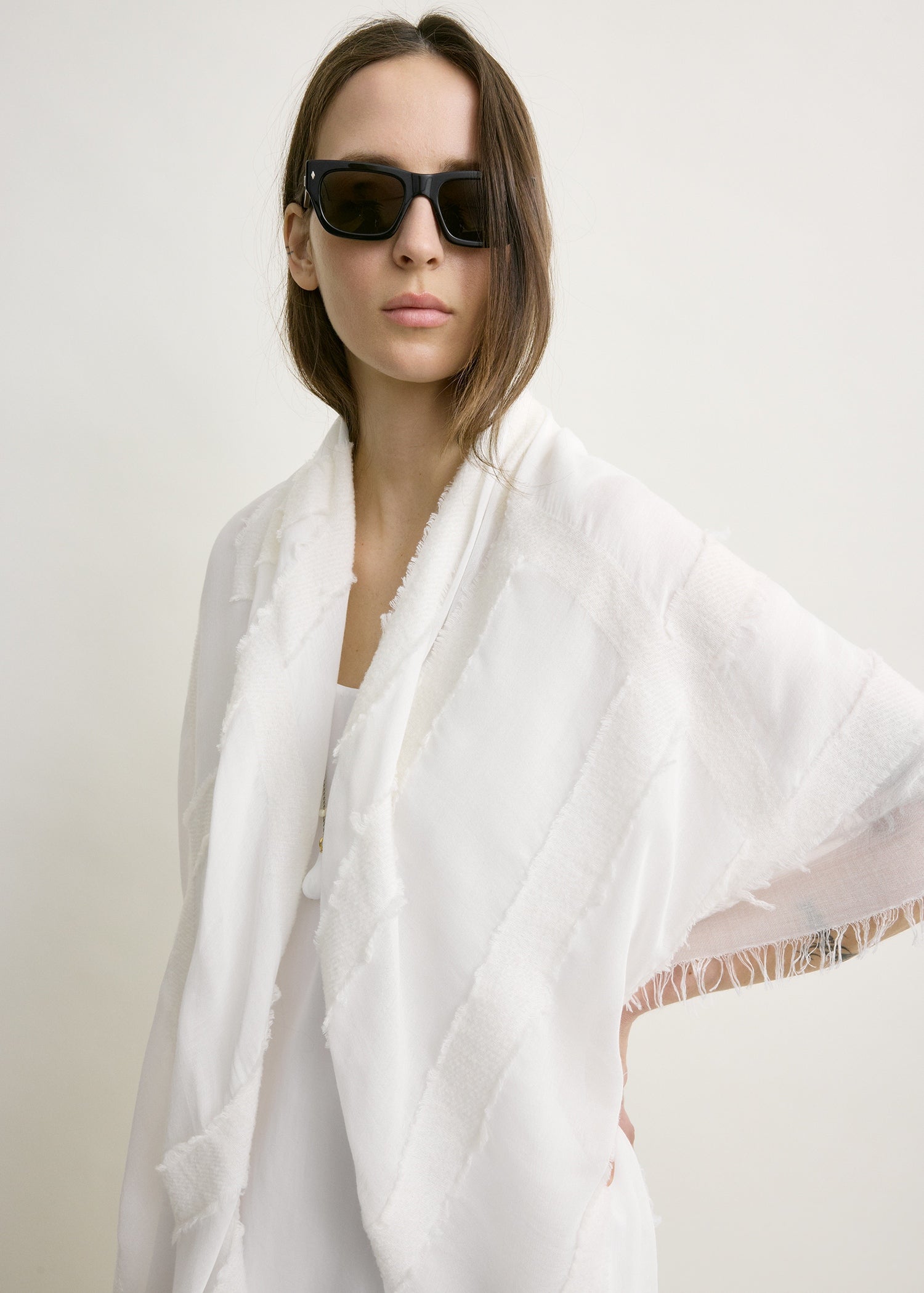 Fil coupé monogram sarong off-white