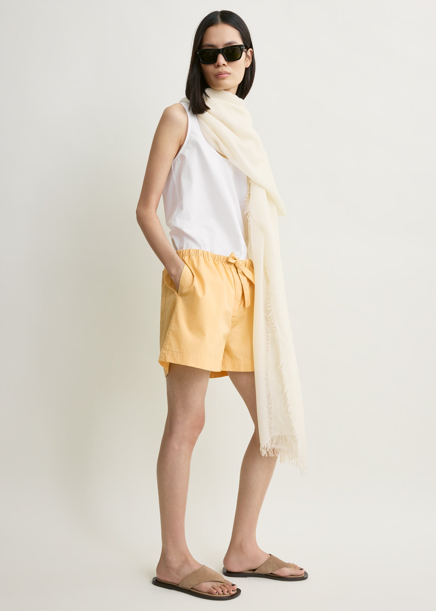 Cotton summer shorts daffodill