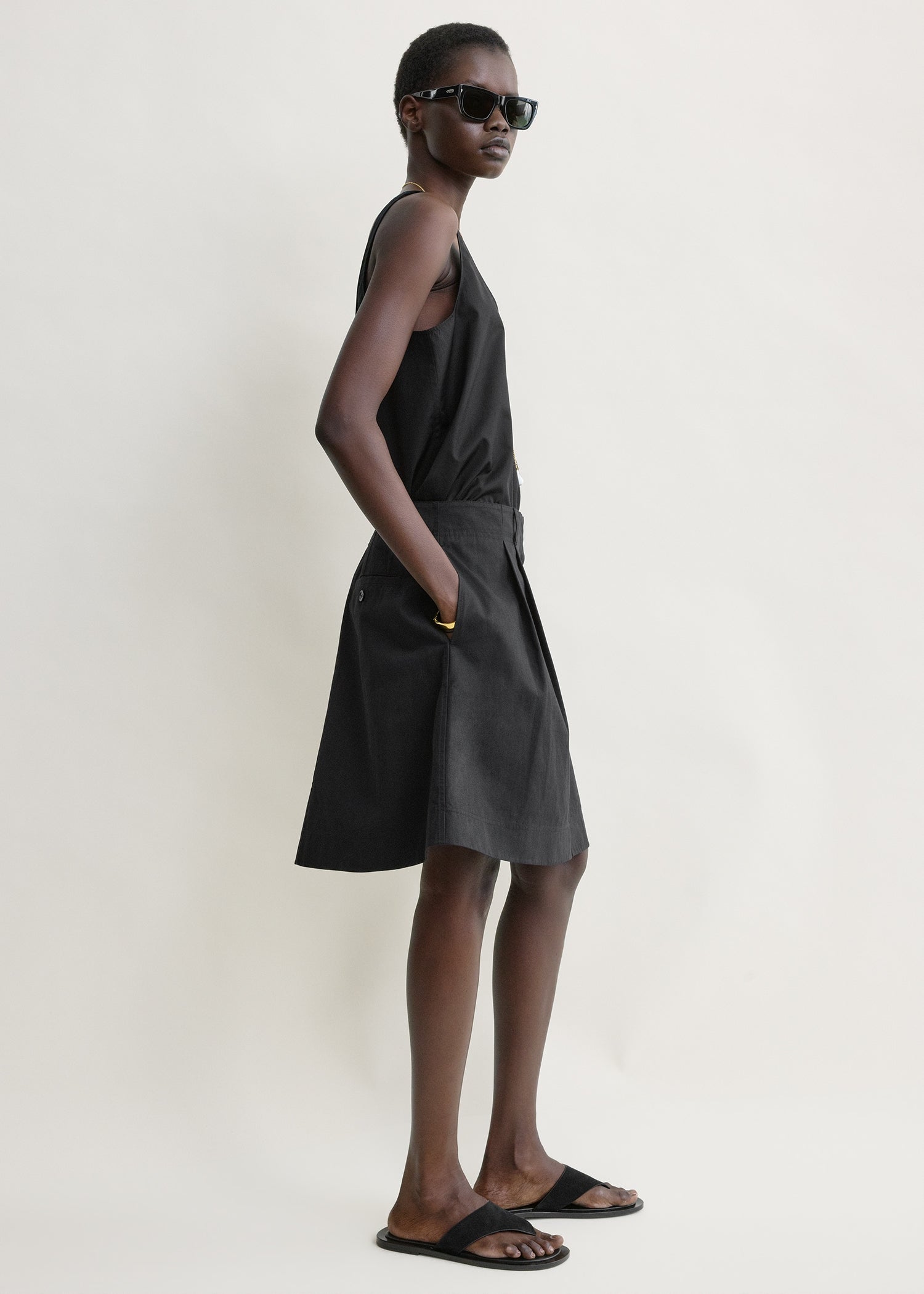 Chino skirt black