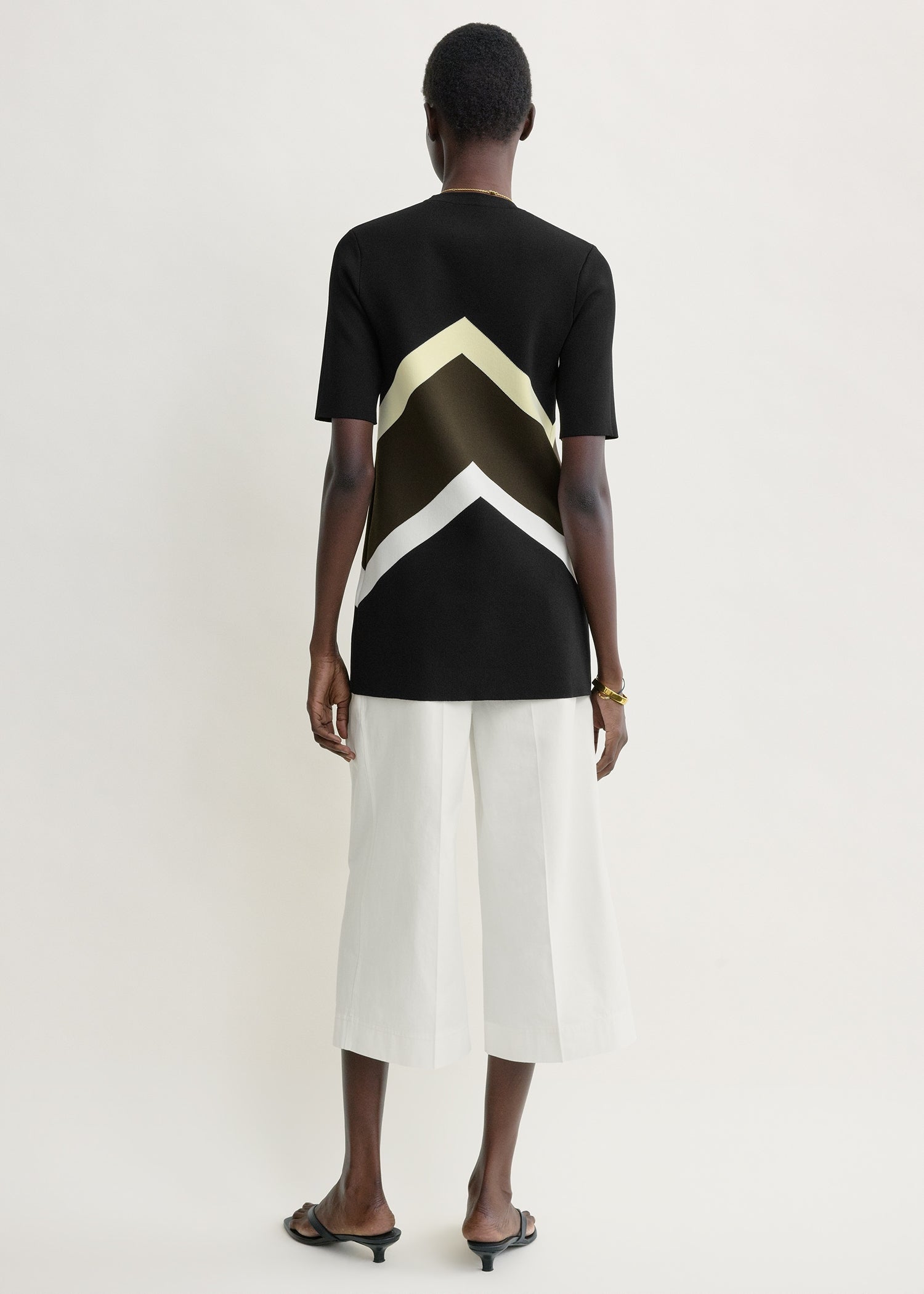 Chevron stripe tee black/green