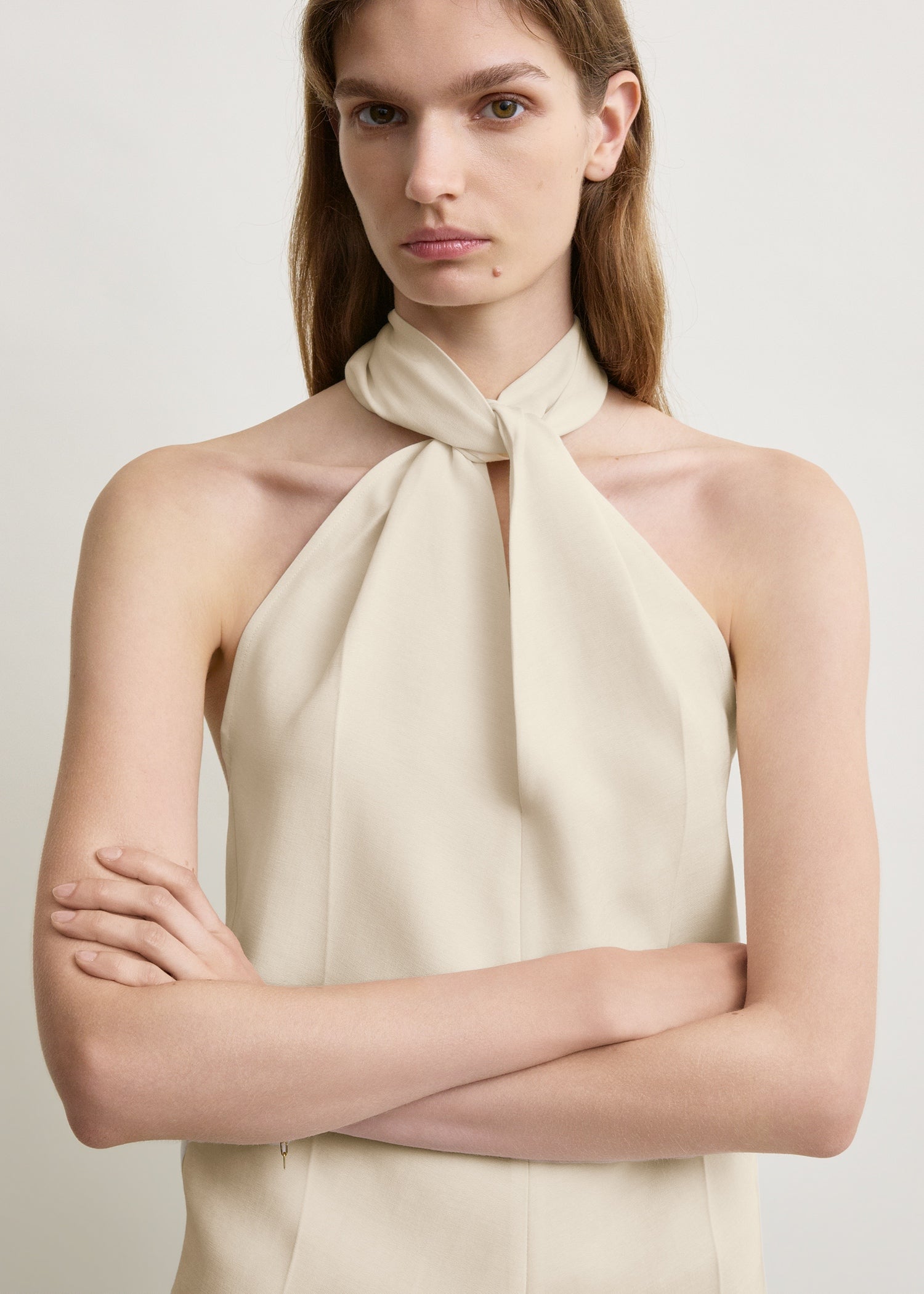 Twist halter top ecru
