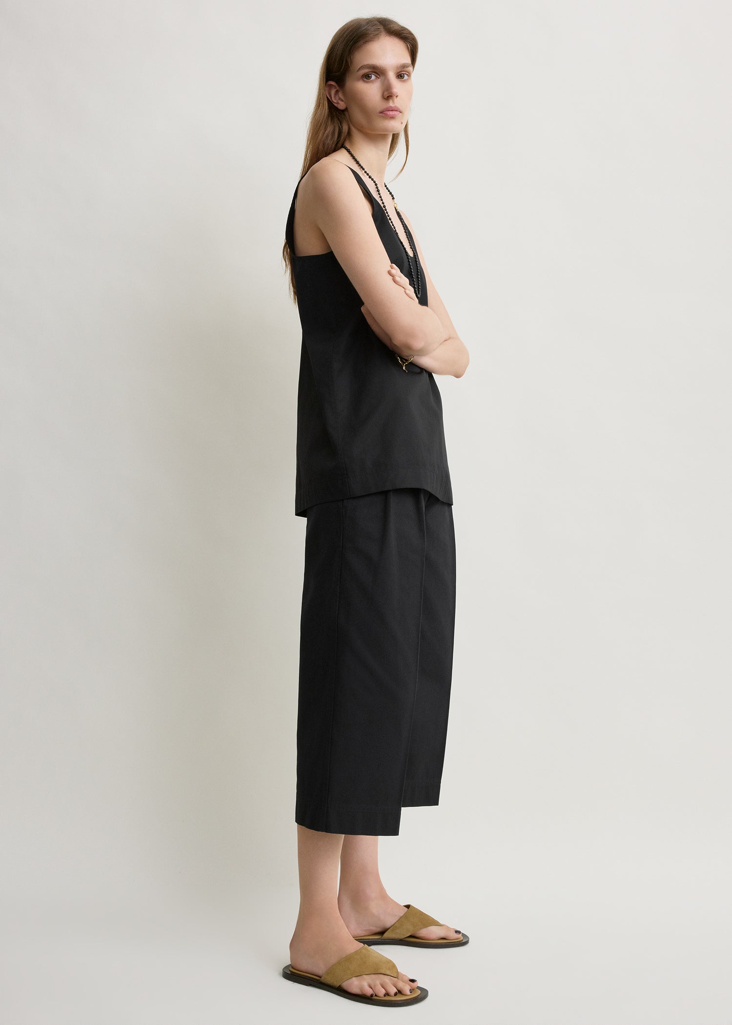 Cropped trousers black petite