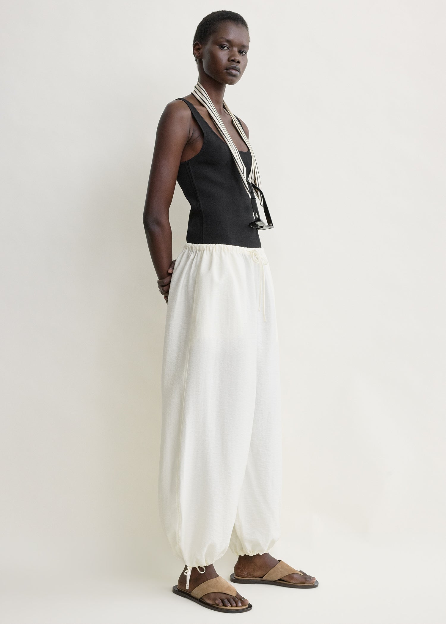 Parachute trousers off-white