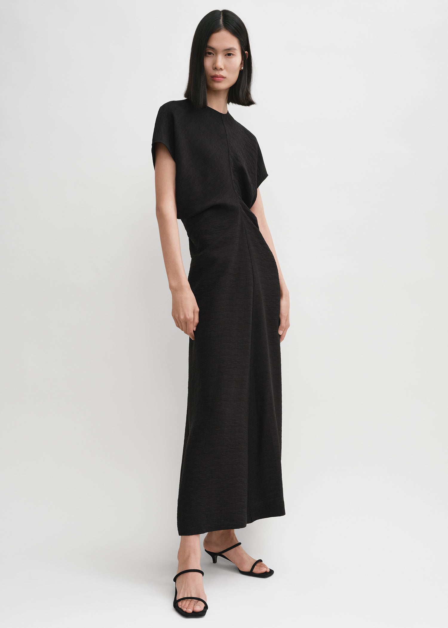 Slouch waist crinkled dress black TOTEME Slouch waist crinkled dress black TOTEME
