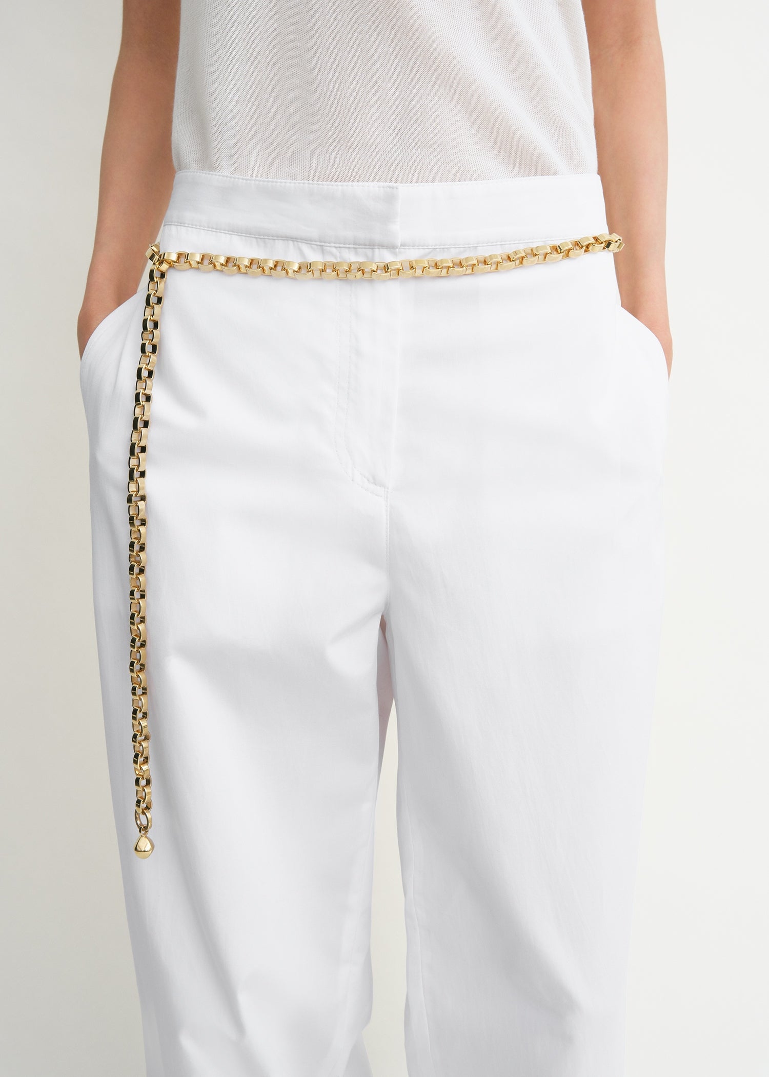 Pebble belt gold