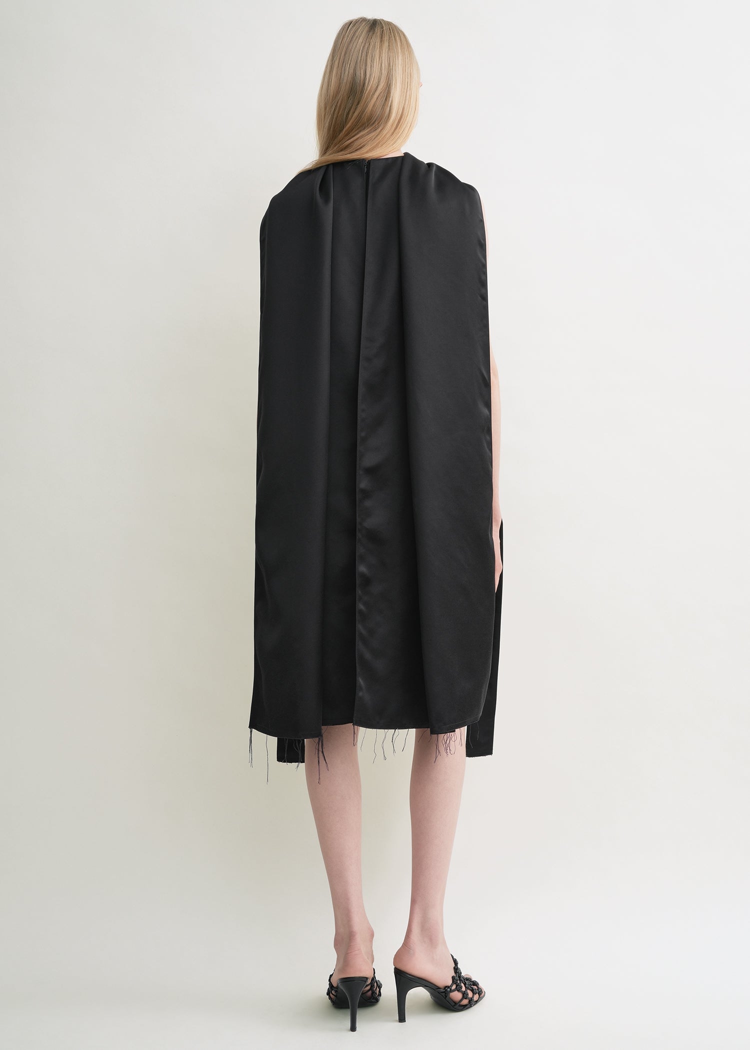 Cocoon scarf dress black