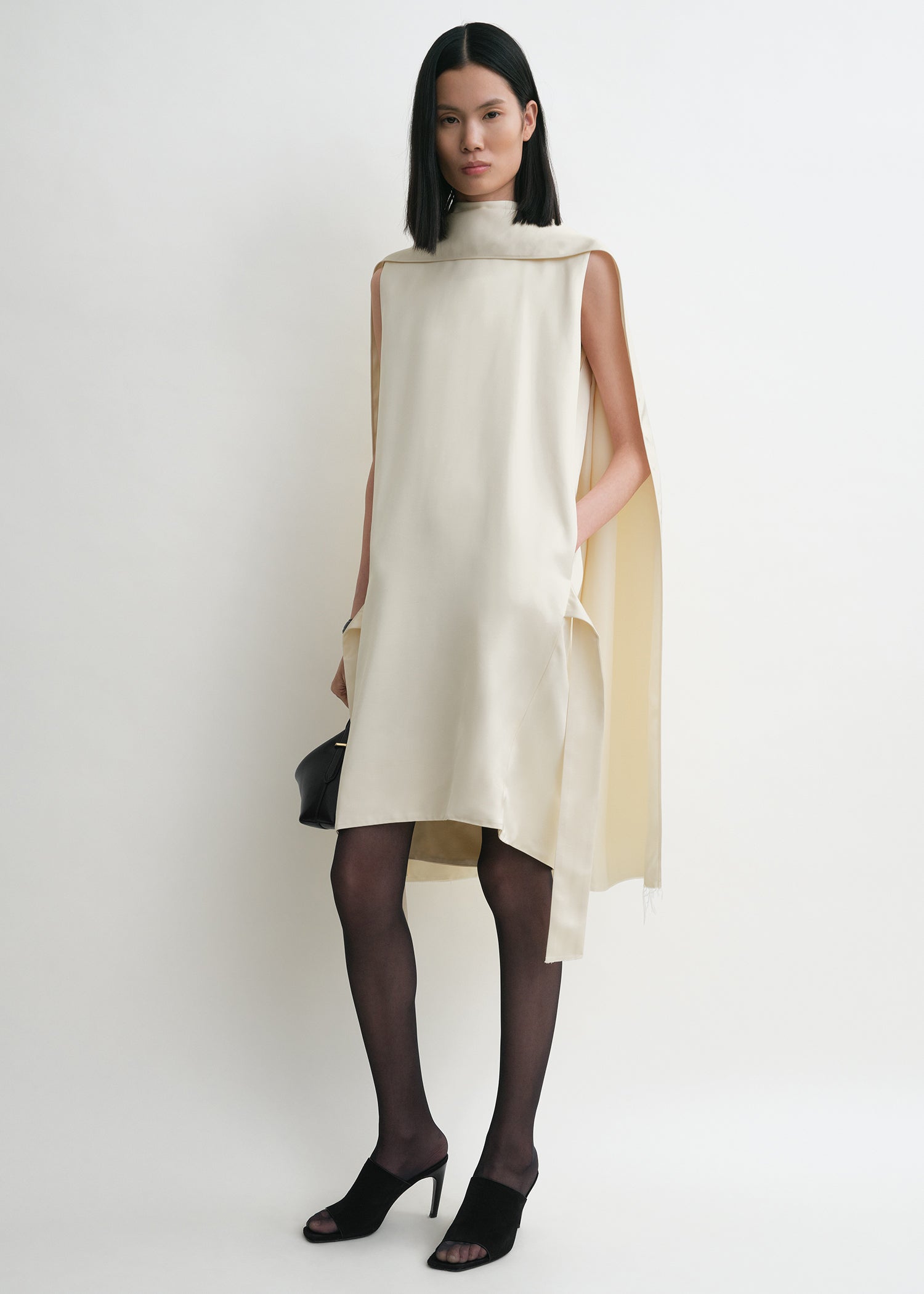 Cocoon scarf dress ecru