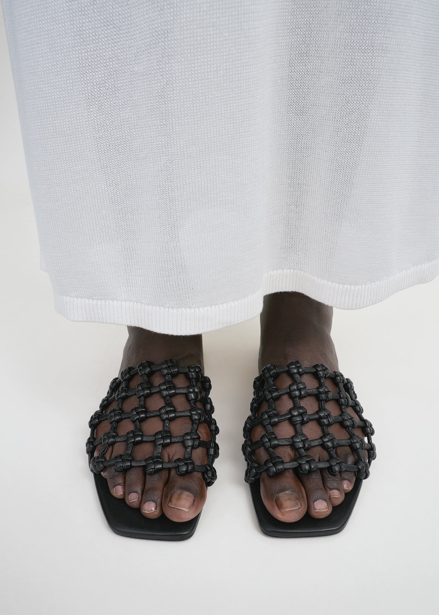 Braided-leather bandeau slides black