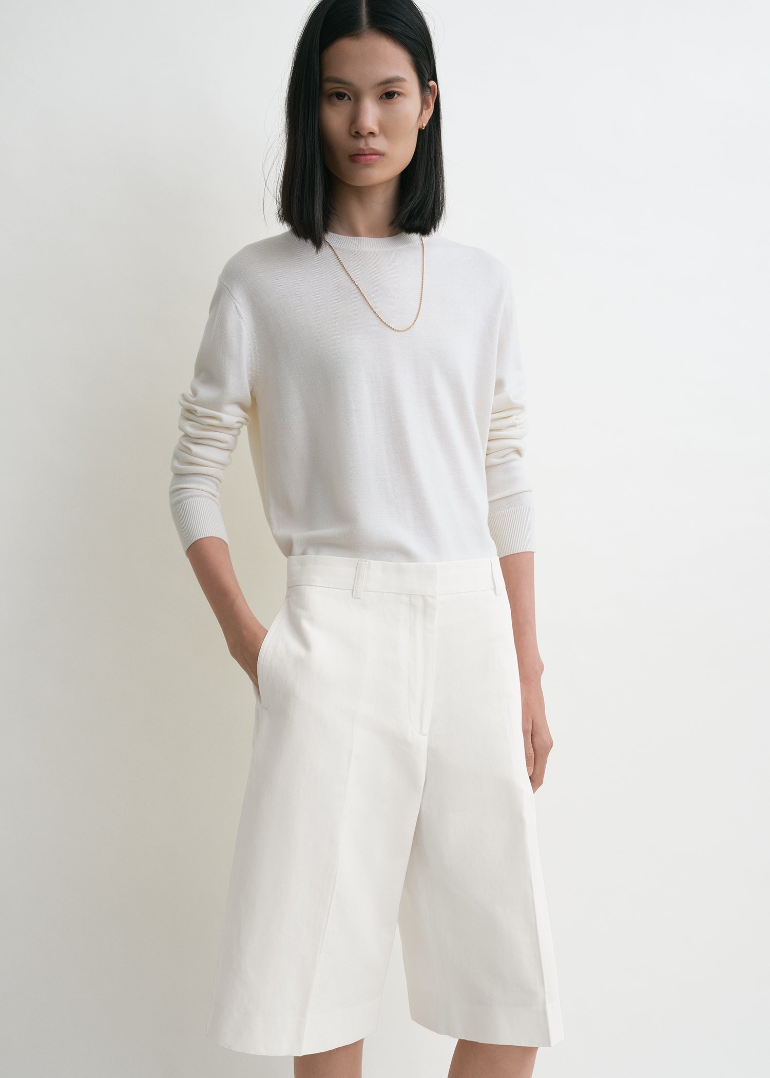 Tailored shorts off-white