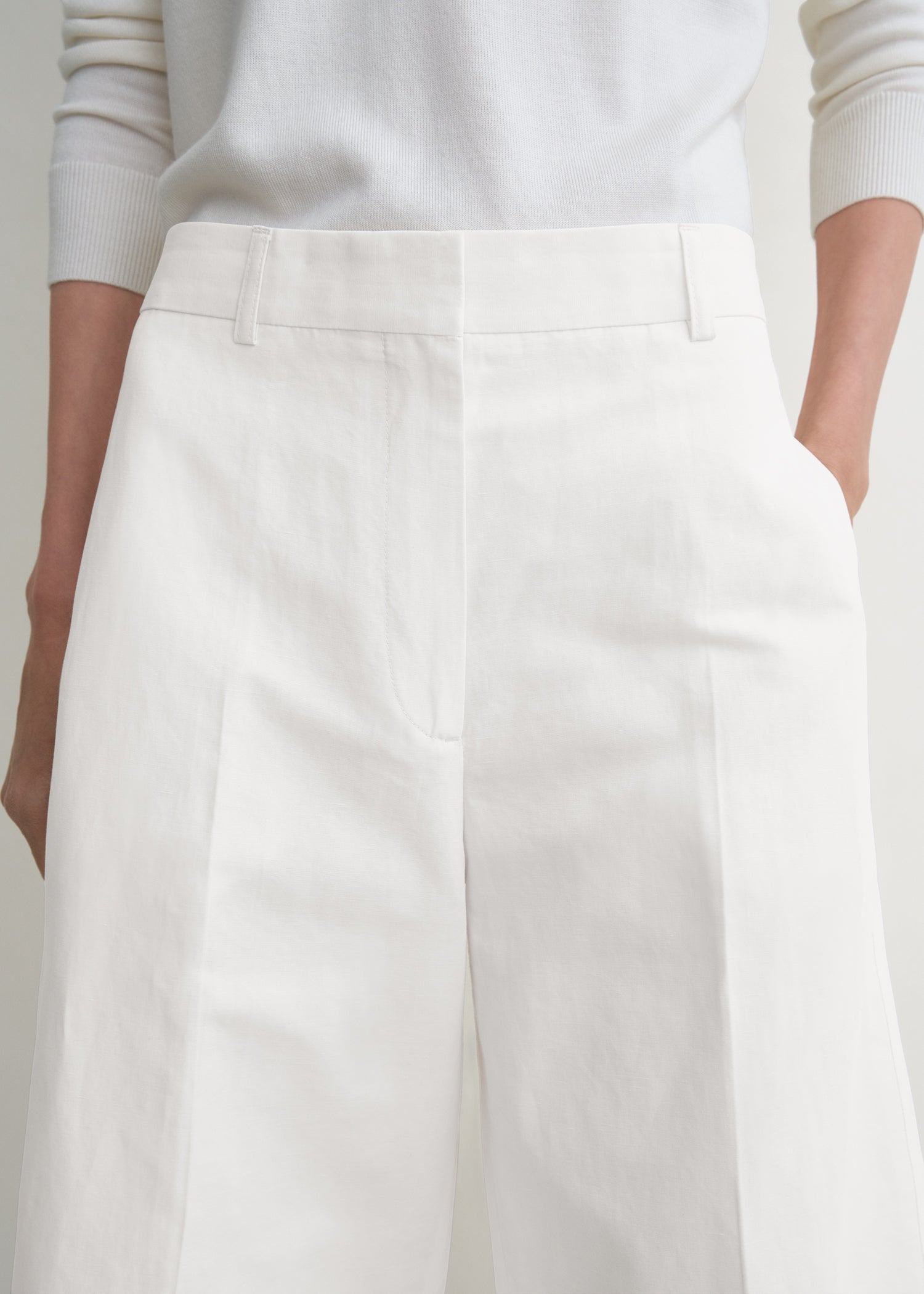 Tailored shorts off-white