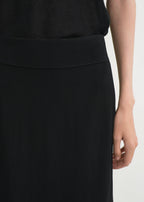 High slit skirt black