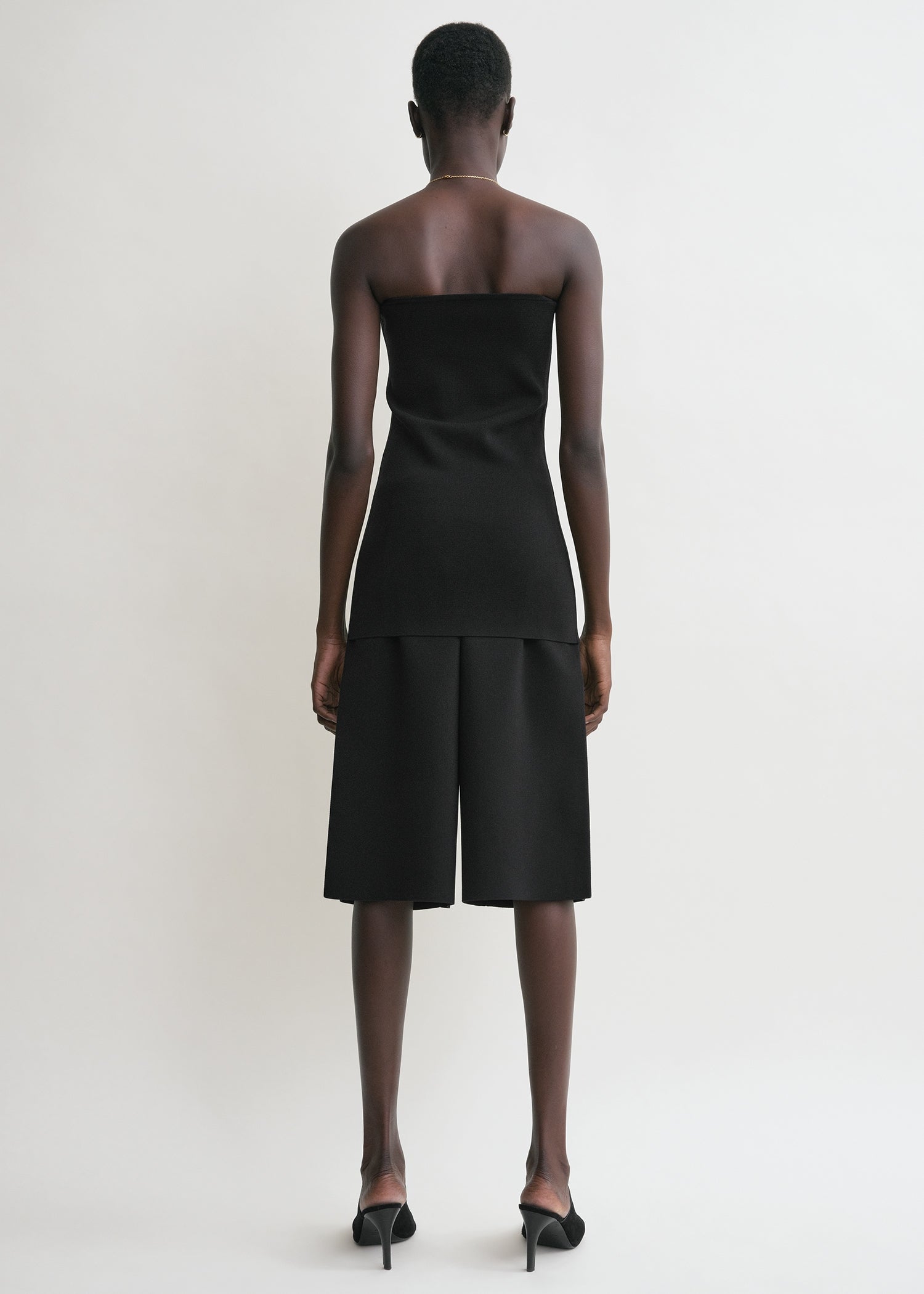 Compact knit tube top black