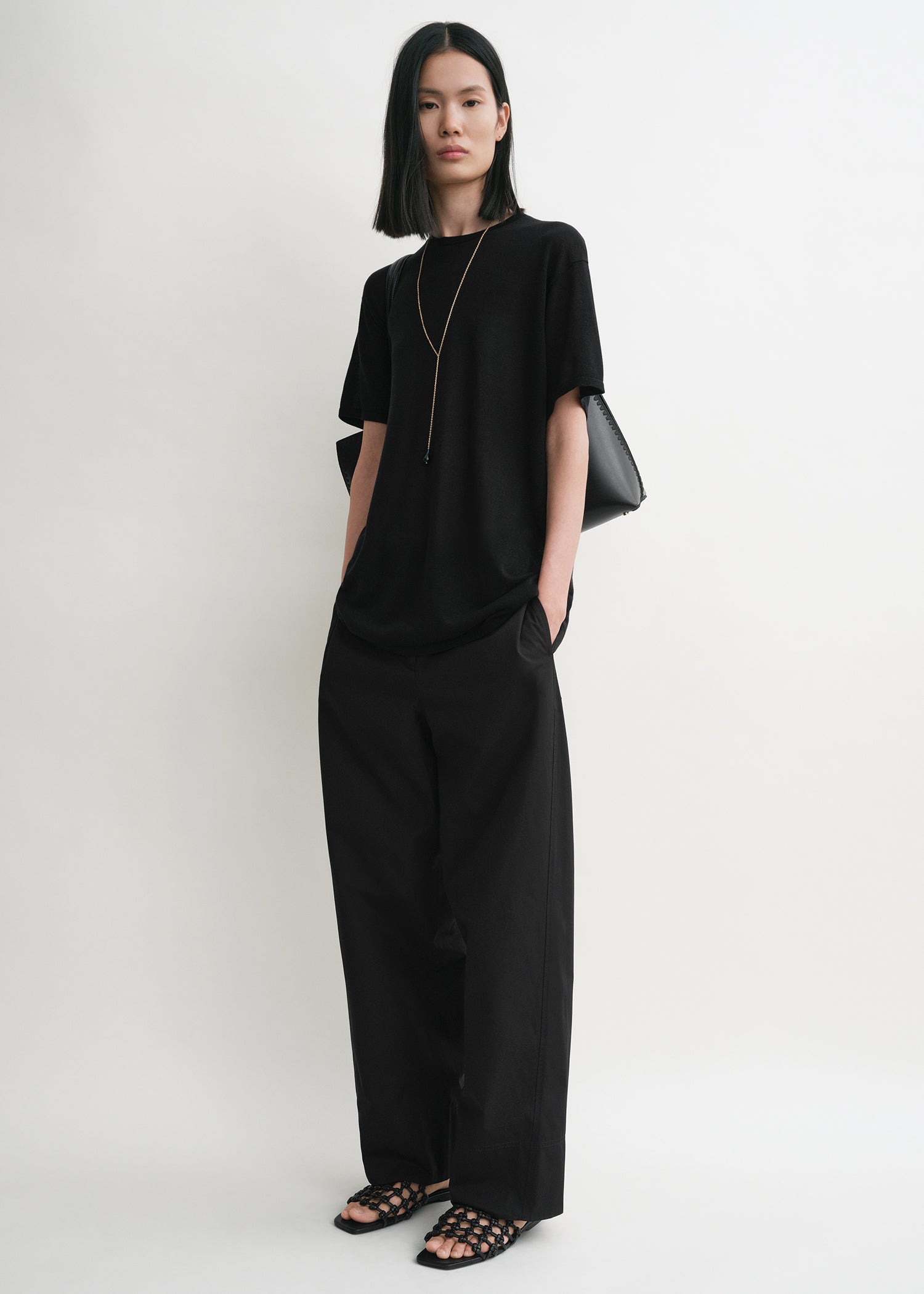 Twisted seam trousers black