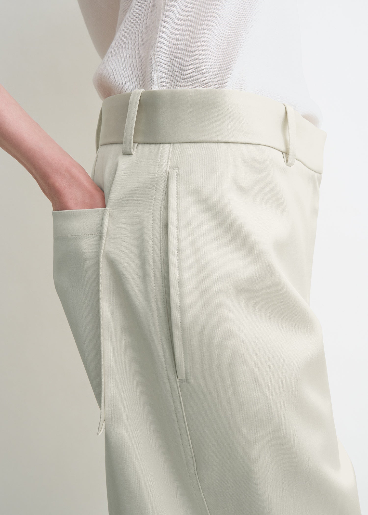 Twisted seam trousers ecru