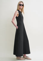 Fluid summer dress black