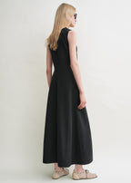Fluid summer dress black