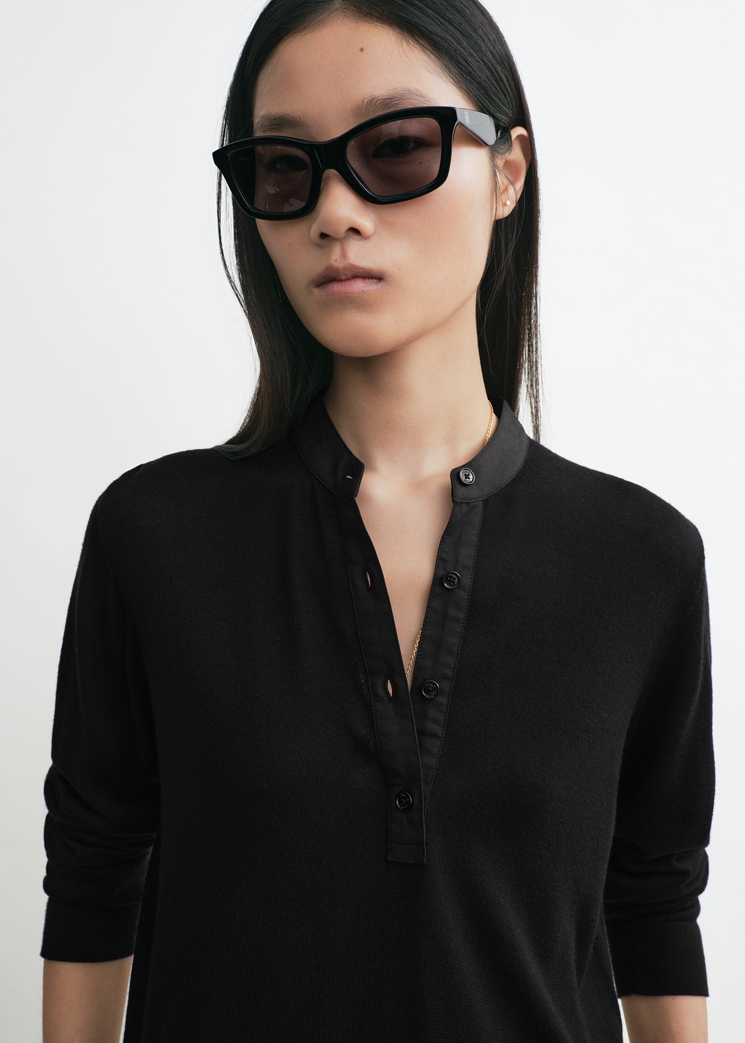 Wool silk knit black