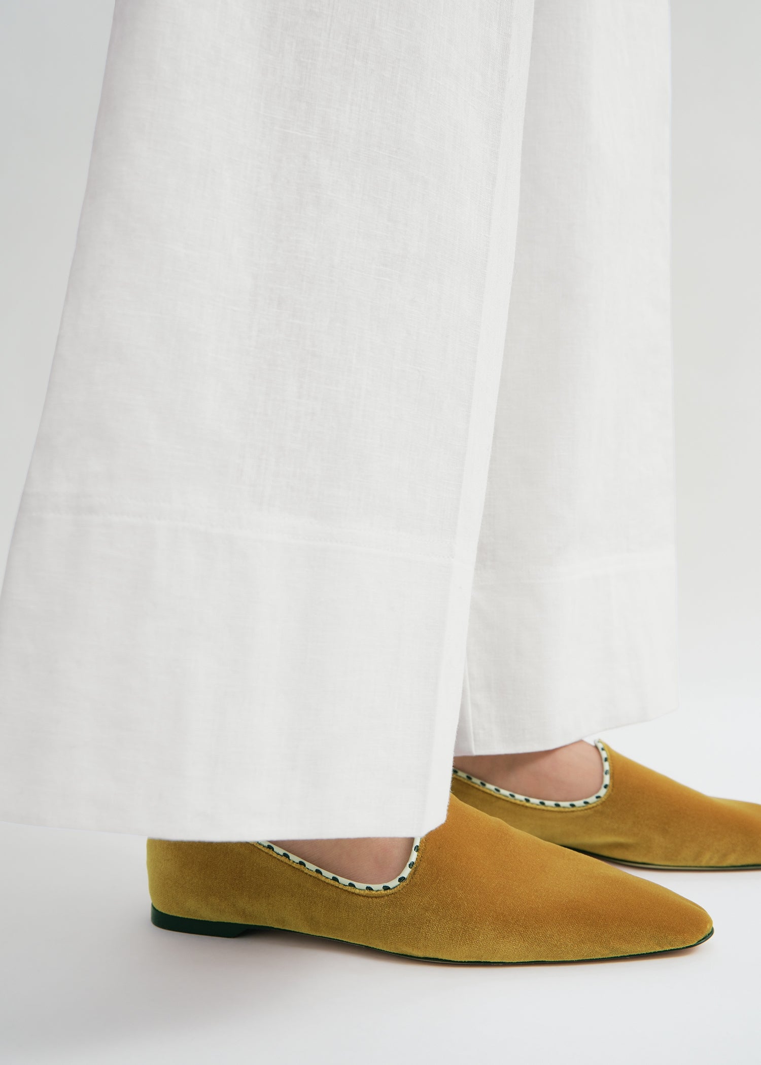 Velvet venetian slippers saffron