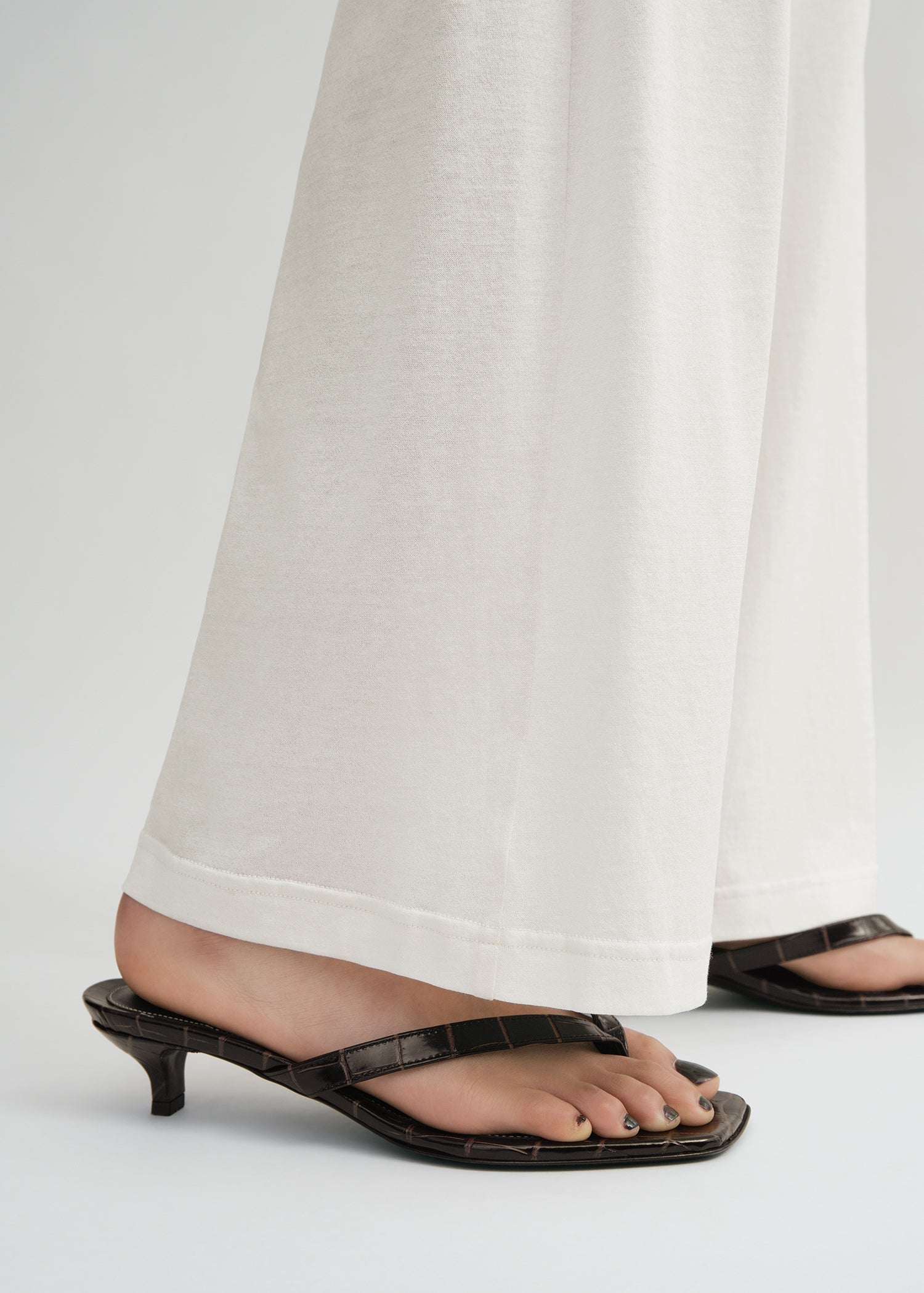 Croco-embossed heeled flip flops dark brown