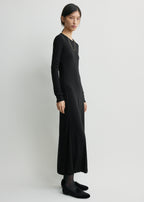 Long-sleeve everyday dress black