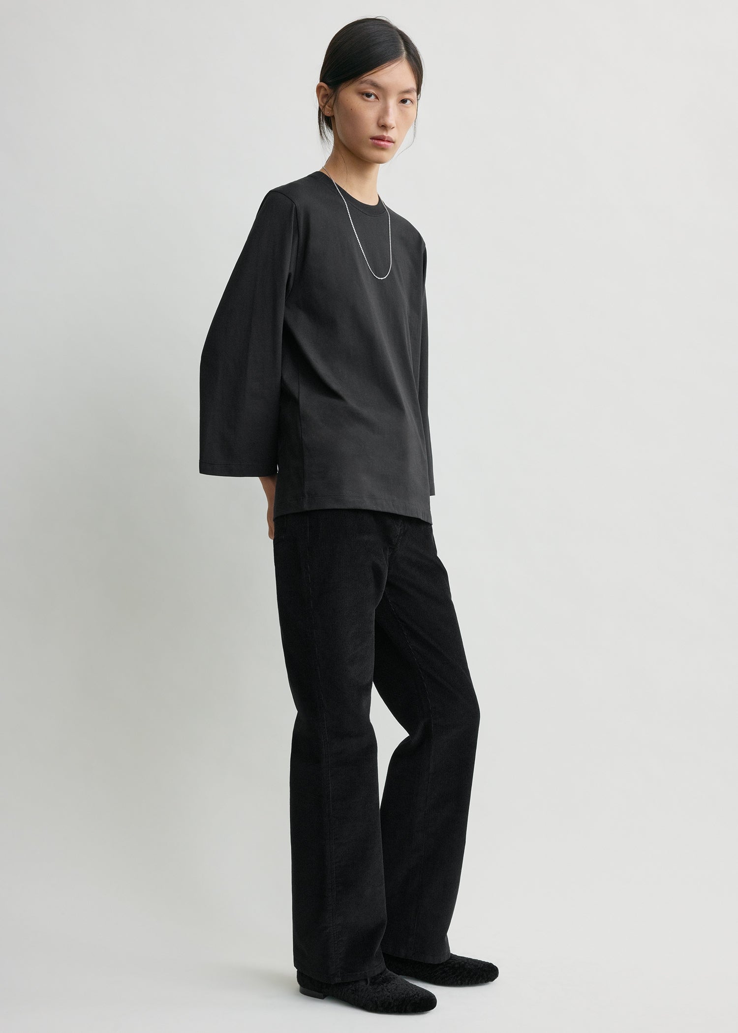 Wide-sleeve tee black from Toteme - $220