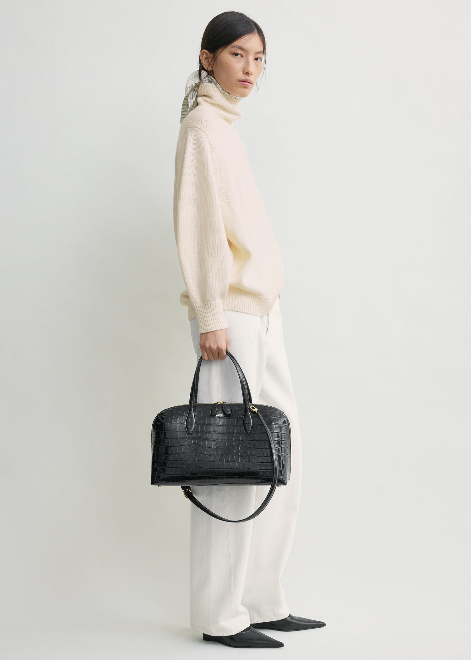 Oversized turtleneck ecru