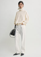 Oversized turtleneck ecru