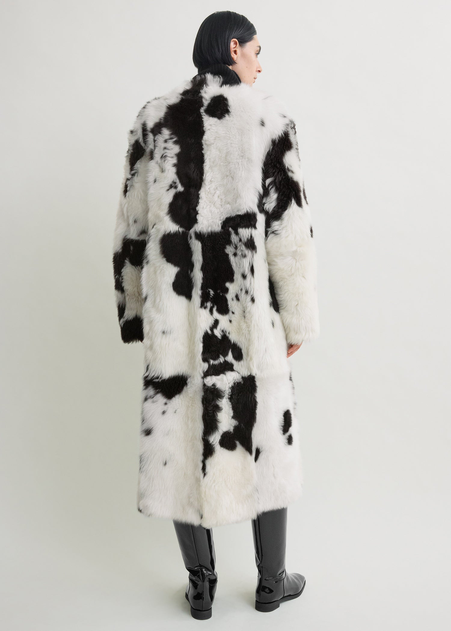 Monochrome shearling coat black/white