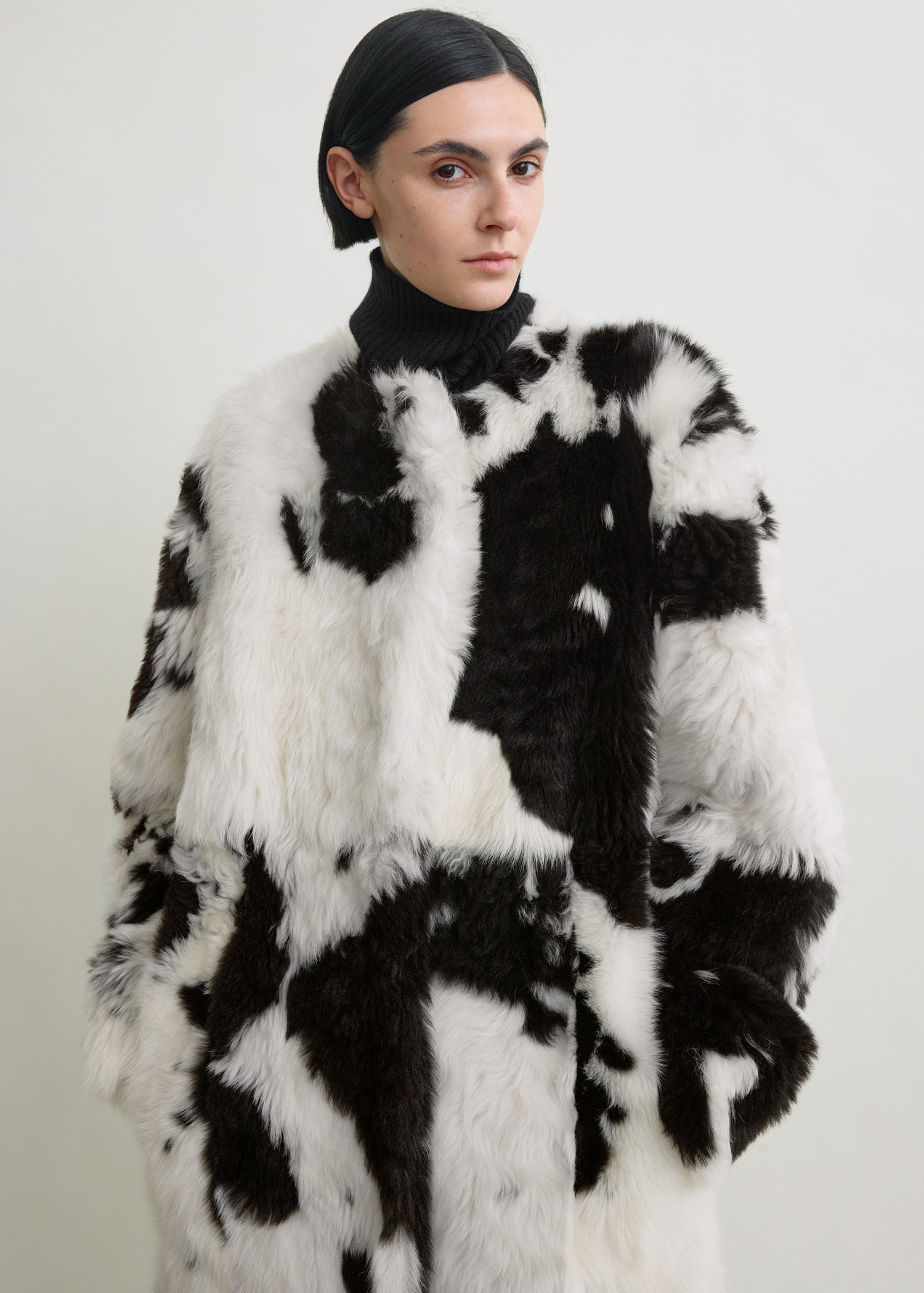 Monochrome shearling coat black/white