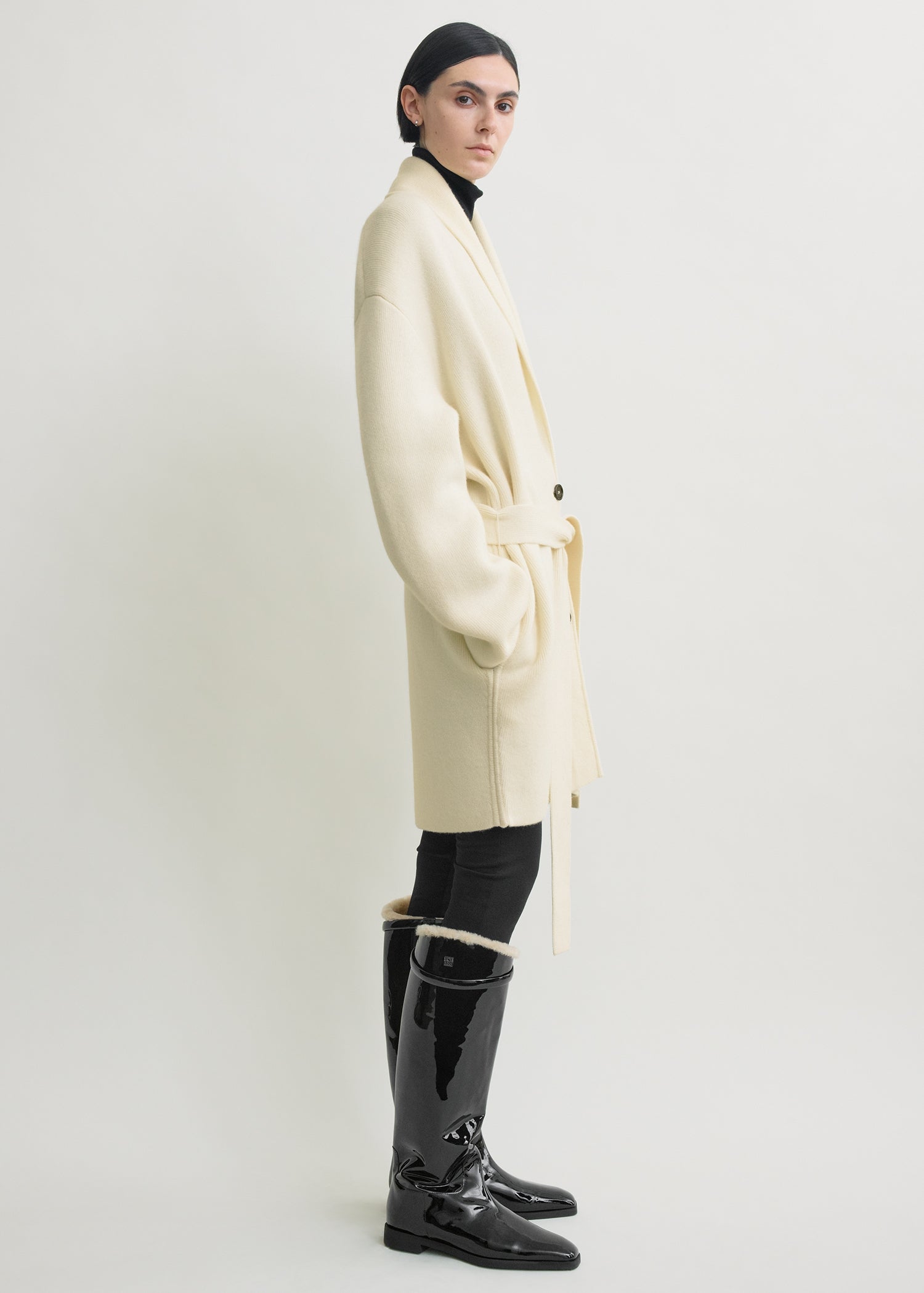 Shawl-lapel cashmere-wool robe ecru