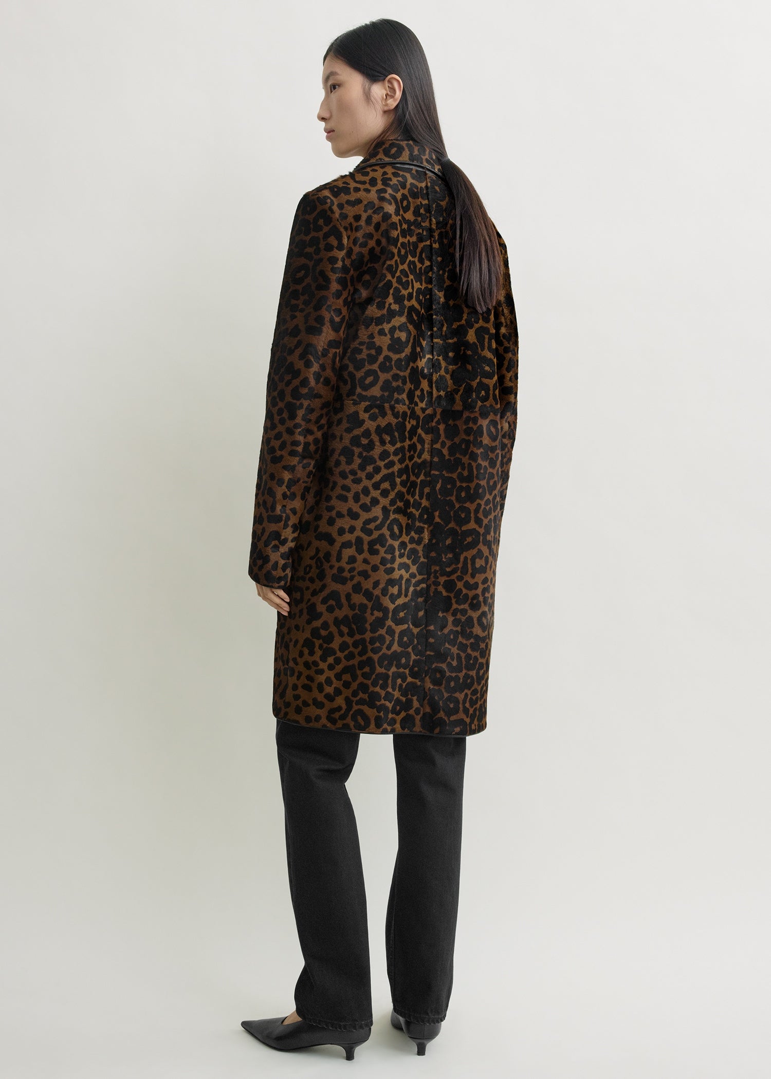 Pony hair coat leopard – TOTEME