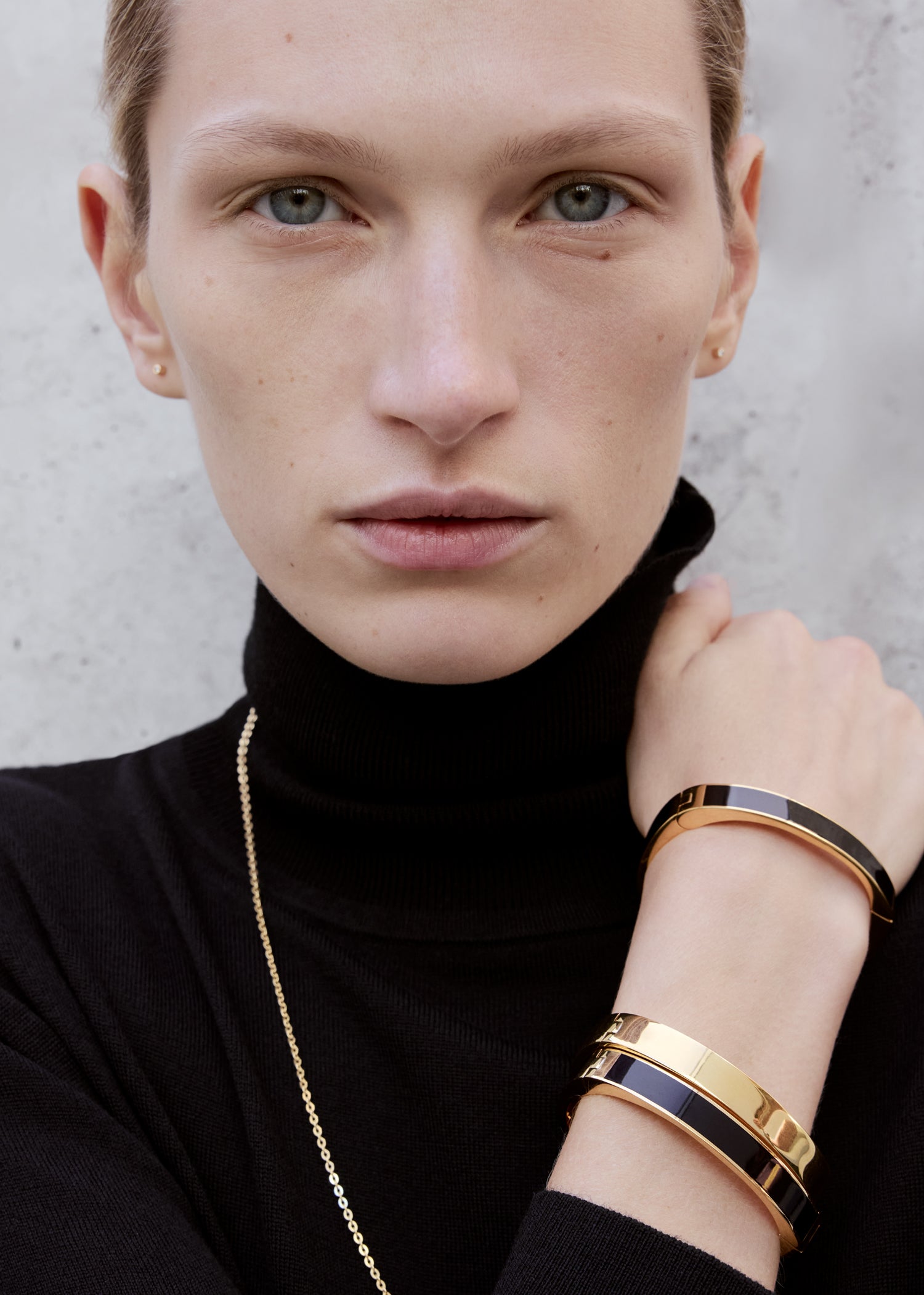 Signature bracelet black/gold