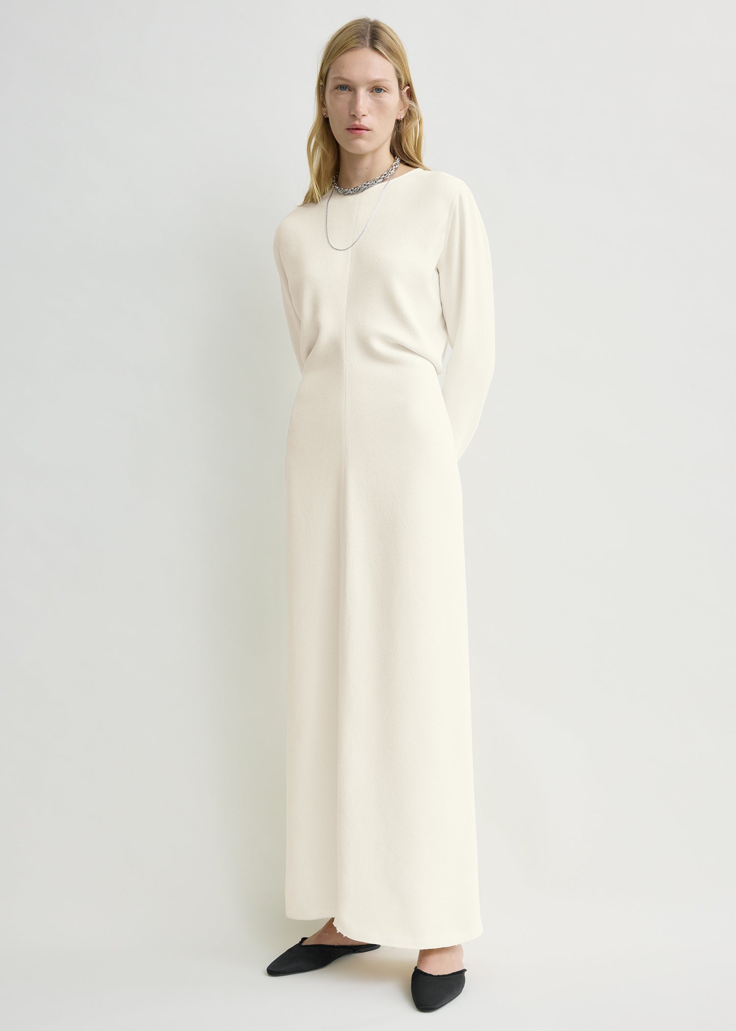 Long-sleeve slouch waist dress macadamia