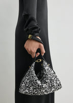 Bevel floral wristlet black/white