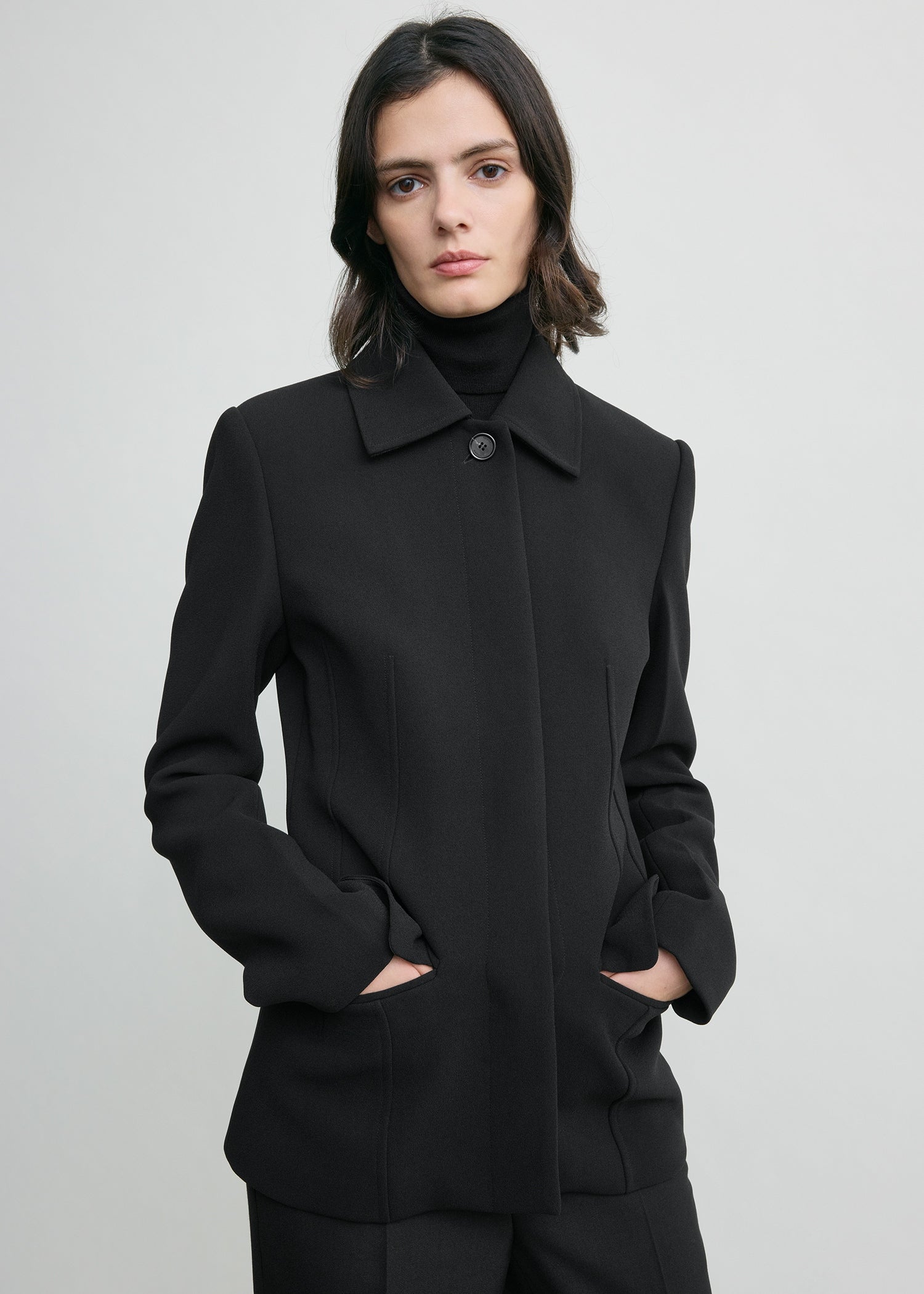 Cinched pocket jacket black – TOTEME
