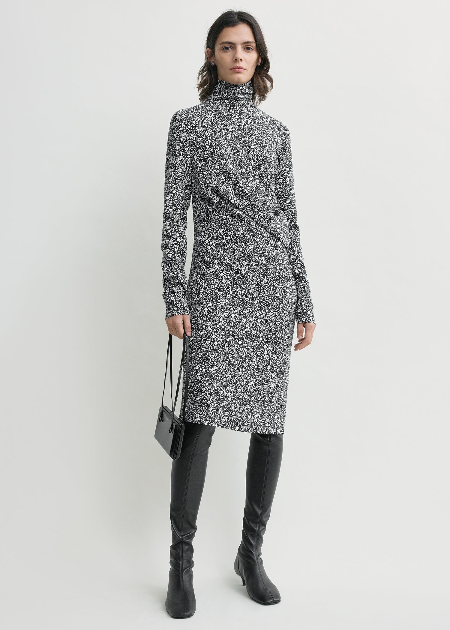 Floral twist dress black/white