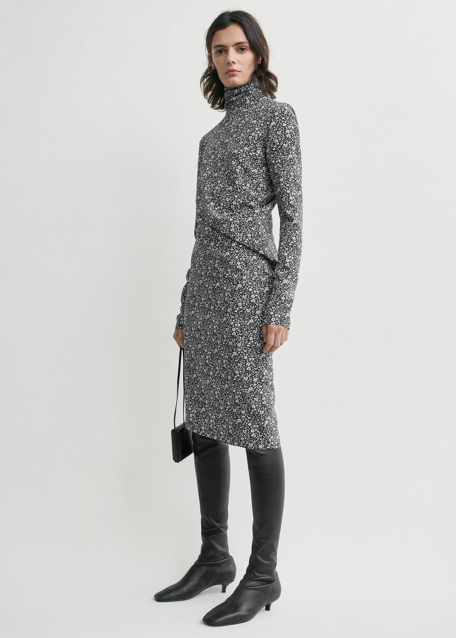 Floral twist dress black/white