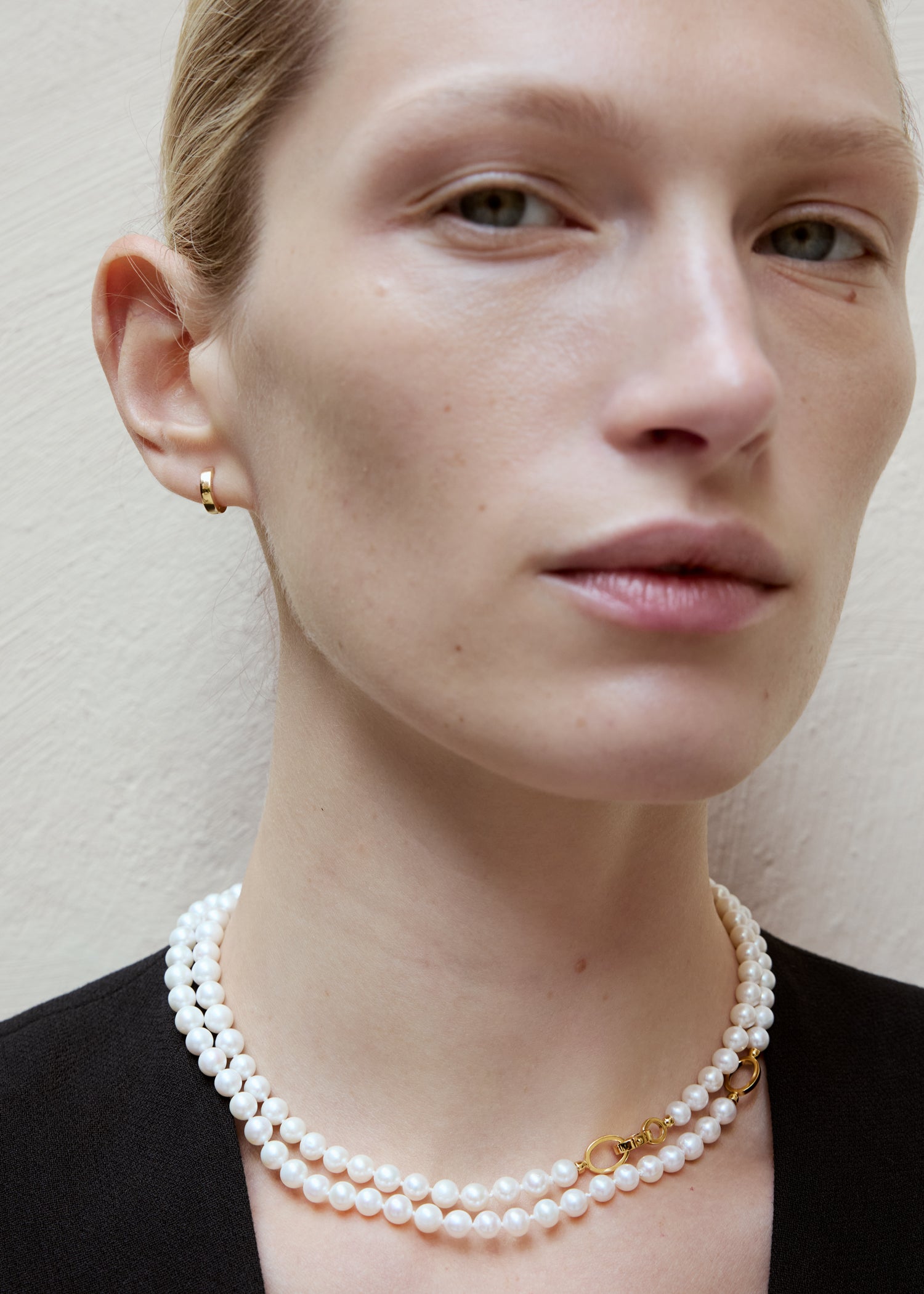 Infinity pearl necklace white