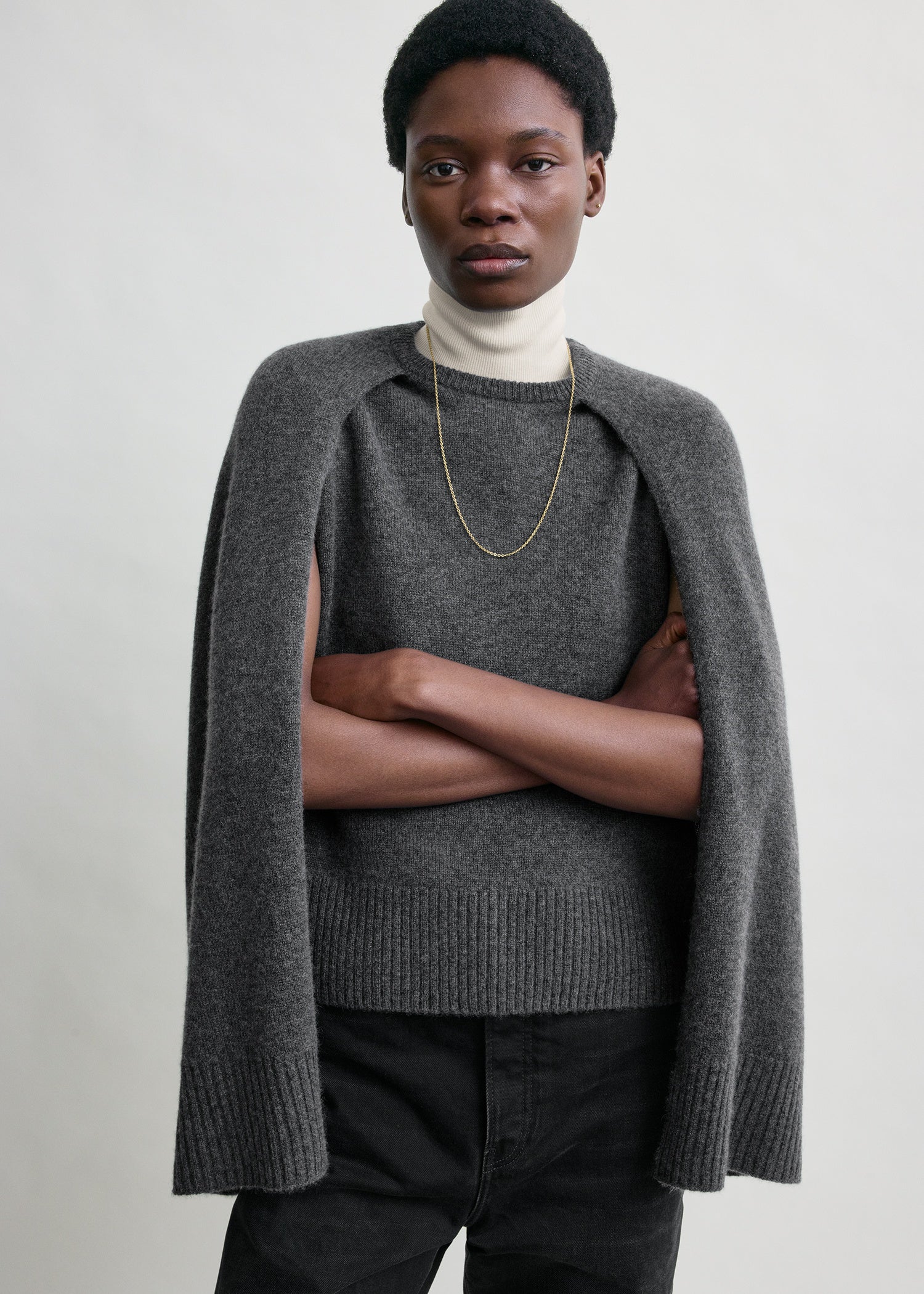 Crew cape knit dark grey