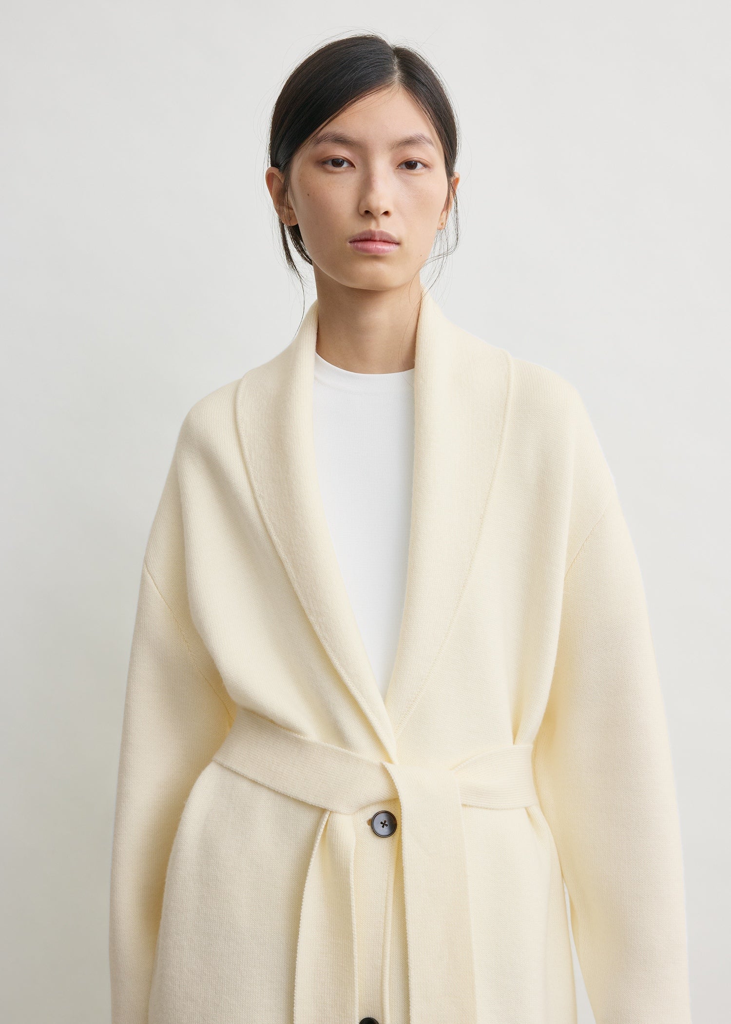 Shawl-lapel robe ecru petite