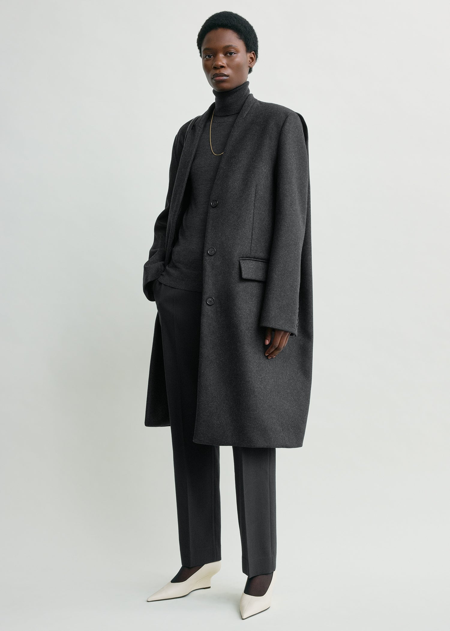 Deep pleat coat charcoal melange