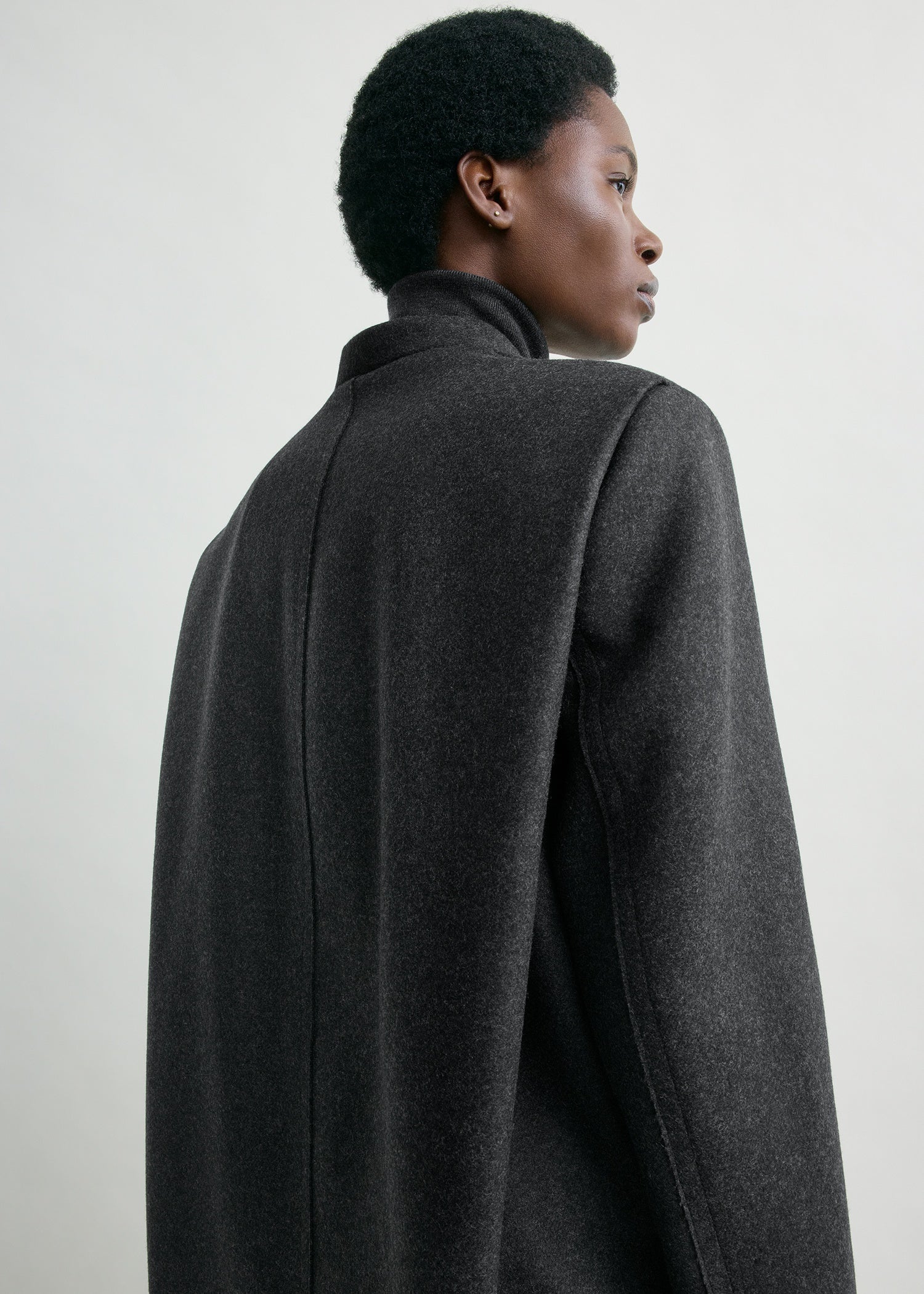 Deep pleat coat charcoal melange