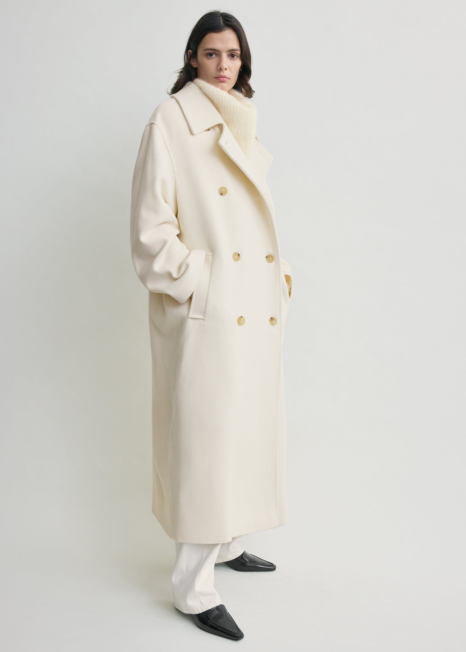 Shield coat ecru petite